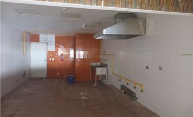 CORONADO MALL / 42M / UBICACION ESTRATEGICA / VACIO / FOOD COURT AG