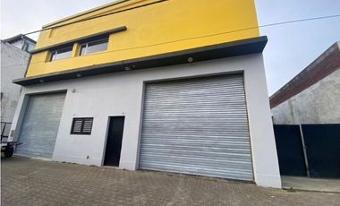 LOCAL GALPÓN EN ALQUILER IDEAL MAYORISTAS PINAMAR