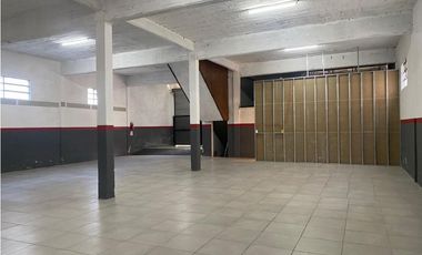 LOCAL GALPÓN EN ALQUILER IDEAL MAYORISTAS PINAMAR