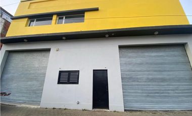 LOCAL GALPÓN EN ALQUILER IDEAL MAYORISTAS PINAMAR