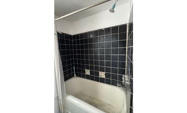 ALQUILER CASA EN CALLE MARIANO MORENO1028