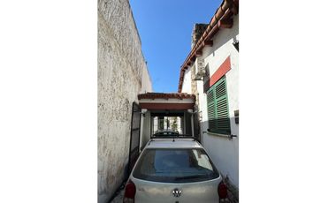 ALQUILER CASA EN CALLE MARIANO MORENO1028