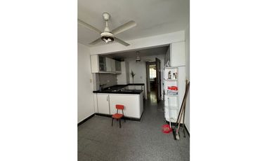 ALQUILER CASA EN CALLE MARIANO MORENO1028