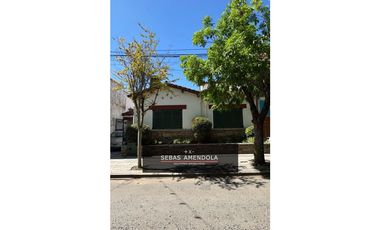 ALQUILER CASA EN CALLE MARIANO MORENO1028