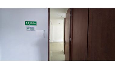 SE ARRIENDA CONSULTORIO