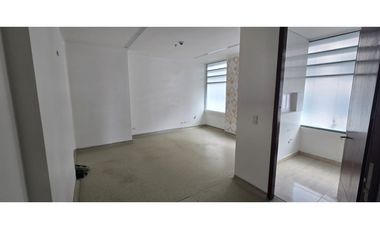 SE ARRIENDA CONSULTORIO