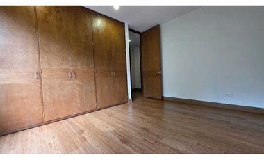 ARRIENDO APARTAMENTO EN BALCONES DE LINDARAJA CERROS DE SUBA (IC)