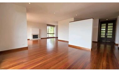 ARRIENDO APARTAMENTO EN BALCONES DE LINDARAJA CERROS DE SUBA (IC)