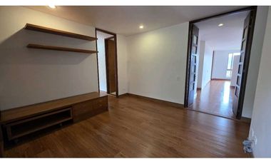 ARRIENDO APARTAMENTO EN BALCONES DE LINDARAJA CERROS DE SUBA (IC)