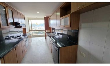 ARRIENDO APARTAMENTO EN BALCONES DE LINDARAJA CERROS DE SUBA (IC)