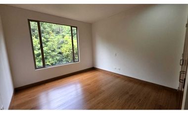 ARRIENDO APARTAMENTO EN BALCONES DE LINDARAJA CERROS DE SUBA (IC)