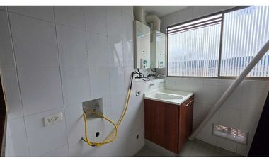 ARRIENDO APARTAMENTO EN BALCONES DE LINDARAJA CERROS DE SUBA (IC)