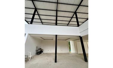 ARRIENDO HERMOSO LOCAL EN ENVIGADO - QUINTA DEL PALMAR