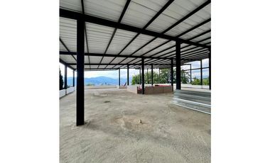 ARRIENDO HERMOSO LOCAL EN ENVIGADO - QUINTA DEL PALMAR