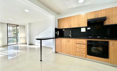 Hermosa casa en renta - Loma de los benedictinos