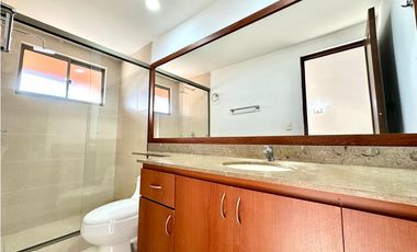 Hermosa casa en renta - Loma de los benedictinos