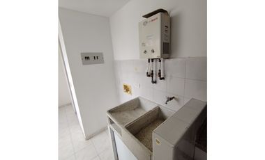 ARRIENDO APARTAMENTO TORREON DEL CENTENARIO PISO 4