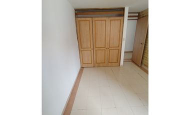 ARRIENDO APARTAMENTO TORREON DEL CENTENARIO PISO 4