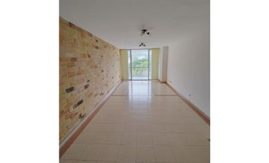 ARRIENDO APARTAMENTO TORREON DEL CENTENARIO PISO 4