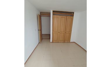 ARRIENDO APARTAMENTO TORREON DEL CENTENARIO PISO 4