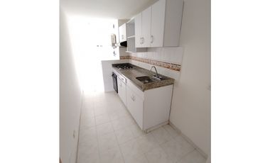 ARRIENDO APARTAMENTO TORREON DEL CENTENARIO PISO 4