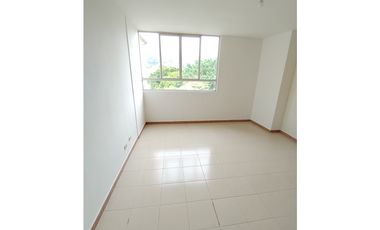 ARRIENDO APARTAMENTO TORREON DEL CENTENARIO PISO 4