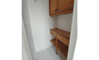 ARRIENDO APARTAMENTO TORREON DEL CENTENARIO PISO 4