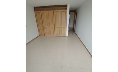 ARRIENDO APARTAMENTO TORREON DEL CENTENARIO PISO 4