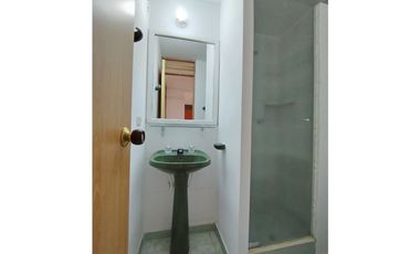 ARRIENDO APARTAMENTO TORREON DEL CENTENARIO PISO 4