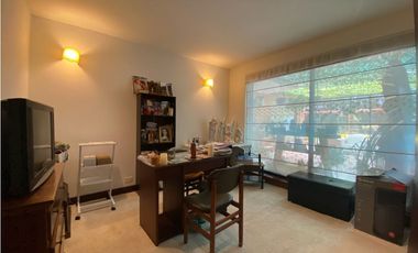 VENDO HERMOSA CASA EN CAJICA.