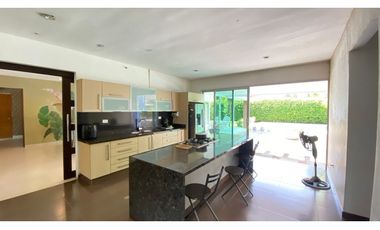 VENTA DE CASA CAMPESTRE EN CONJUNTO CERRADO PALMA VERDE - MONTERIA