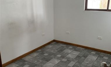 Casa en Arriendo en Condominio Los Queltehues