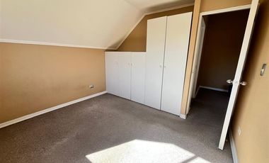 Casa en Venta en 32 y medio oriente B 2167 Las Rastras IV