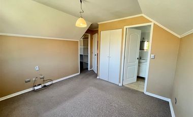Casa en Venta en 32 y medio oriente B 2167 Las Rastras IV