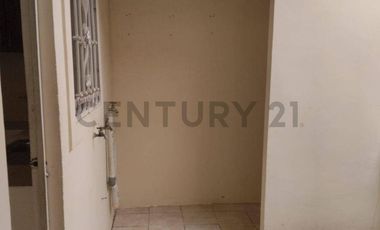 Hermosa casa en venta en Ciudad jardin, Montecristi