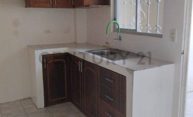 Hermosa casa en venta en Ciudad jardin, Montecristi