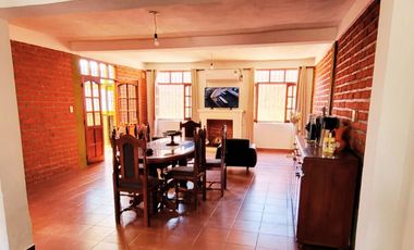 Casa en venta c/ cochera en Palpalá