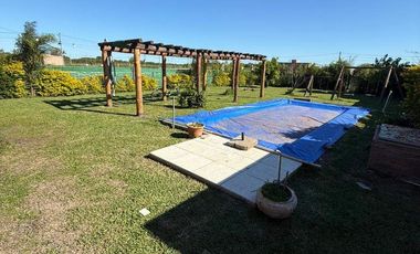 Casa quinta en venta de 1m2 ubicado en Colonia Benítez