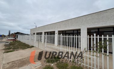 AMPLIO LOCAL COMERCIAL AVENIDA EL SAUCE