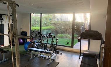 EXCELENTE UBICACIÓN EN SANTIAGO V. MACKENNA/AV. MATTA