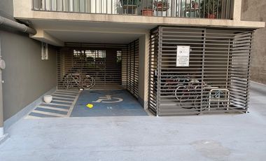 EXCELENTE UBICACIÓN EN SANTIAGO V. MACKENNA/AV. MATTA