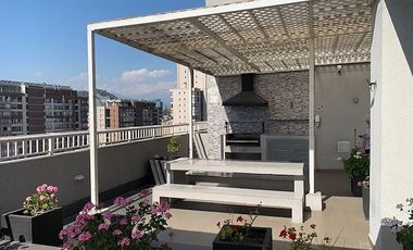 DEPARTAMENTO METRO MONEDA