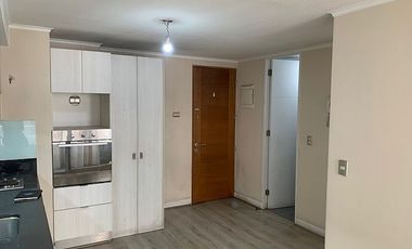 DEPARTAMENTO METRO MONEDA