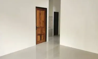 Rumah minimalis baru gress plesungan utara mojosongo