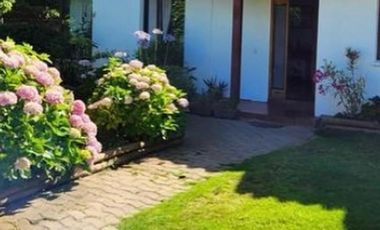 Casa en Venta en Calle 4 1/2 Norte con 37 oriente