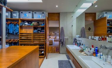 Preciosa casa en Venta en Puerta del Bosque zona Andares