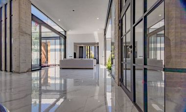 Casa Moderna de Una Planta en Santa Anita Rancho Zona Sur Lujo