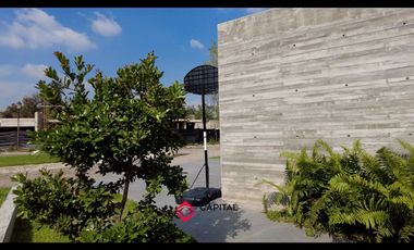 Casa Moderna de Una Planta en Santa Anita Rancho Zona Sur Lujo