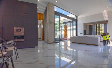 Casa Moderna de Una Planta en Santa Anita Rancho Zona Sur Lujo