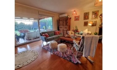 Piedra Roja/ 5 Dormitorios/ Las Flores  (VE)